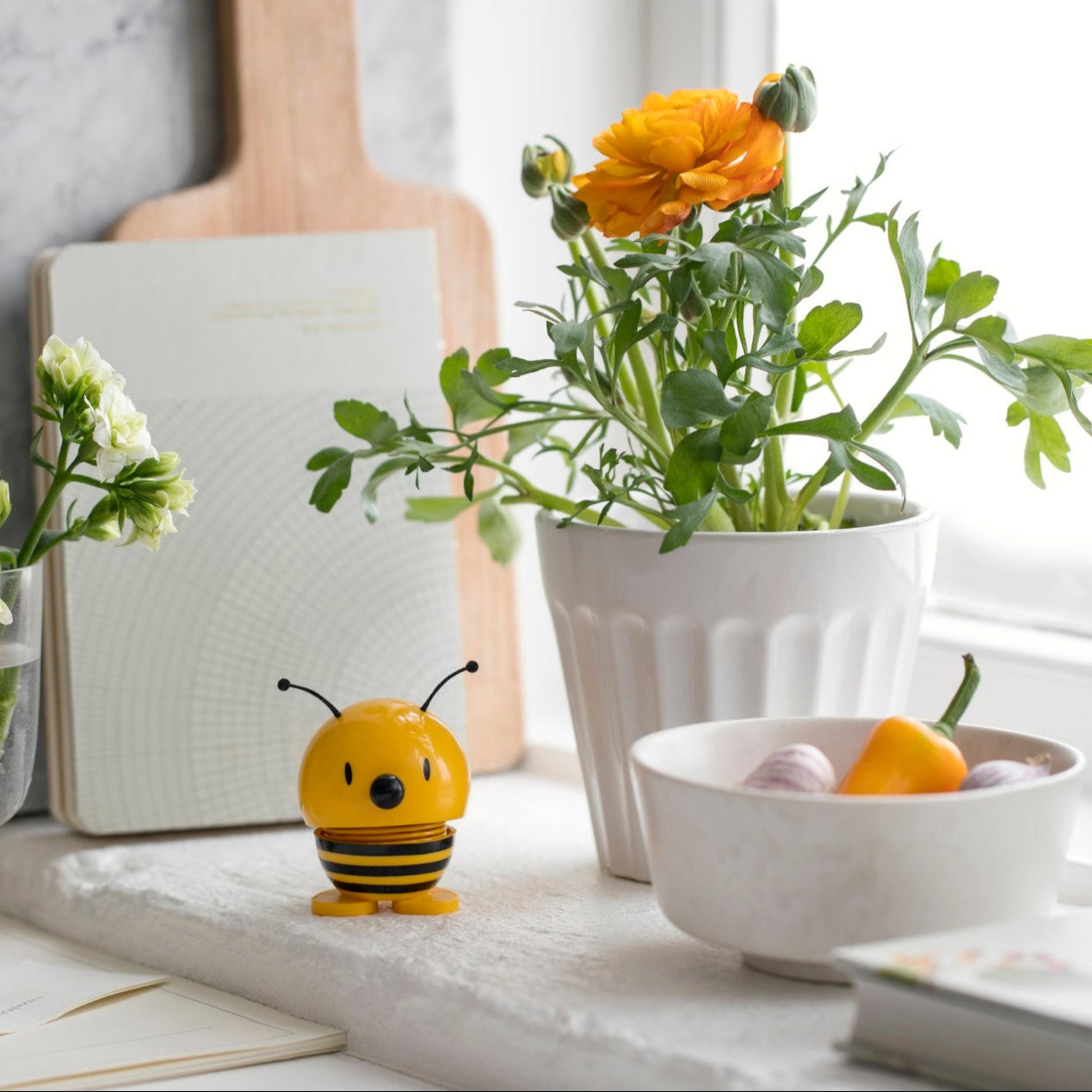 Hoptimist Animal Bee Yellow image 1