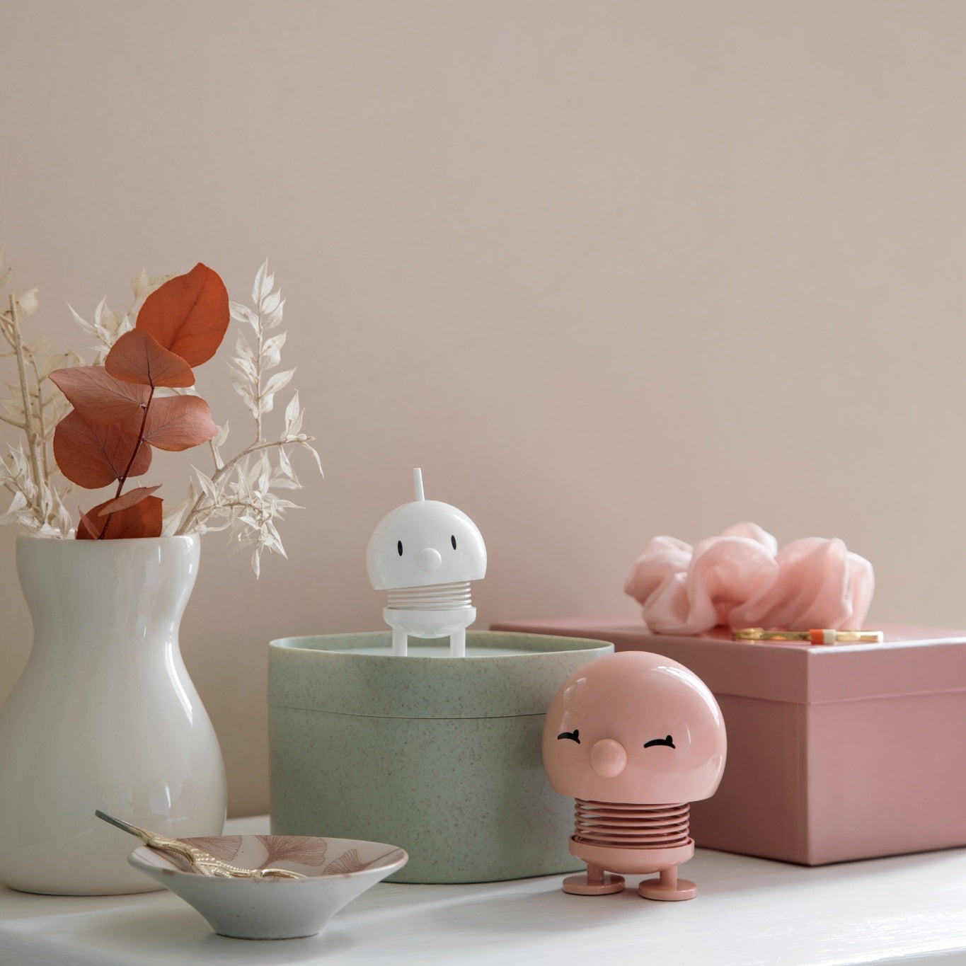 Classic Bumble S White